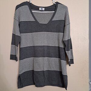 Old Navy Womens Sweater SP Gray striped stretch pullover